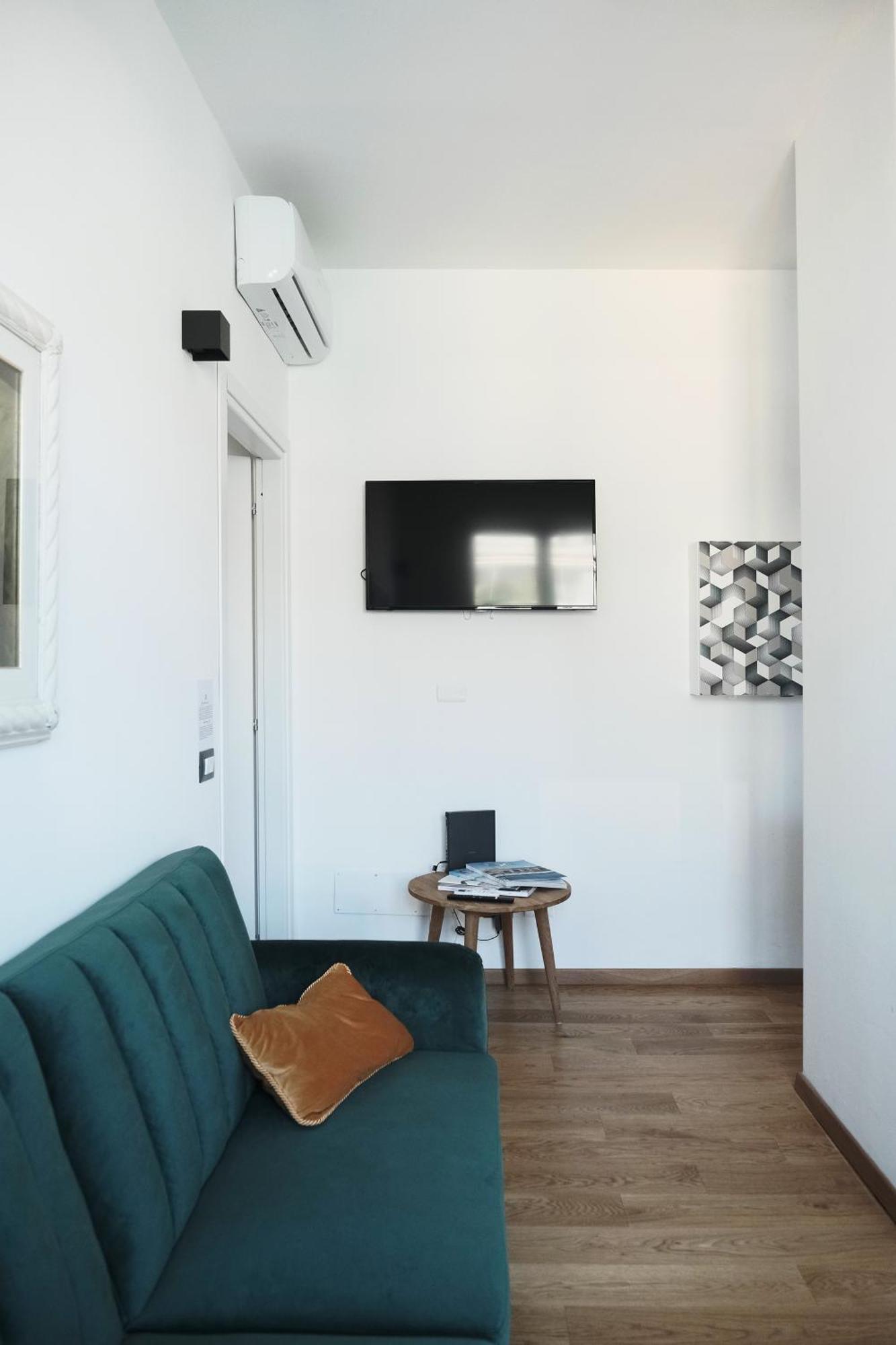 Comecasa Citta Studi Terraced Apartment Милано Екстериор снимка